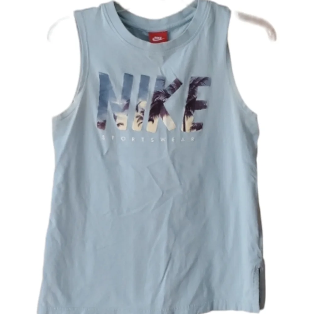 Nike Womans Logo Sleeveless Pastel‎ Blue Beach Scene Shirt in XS